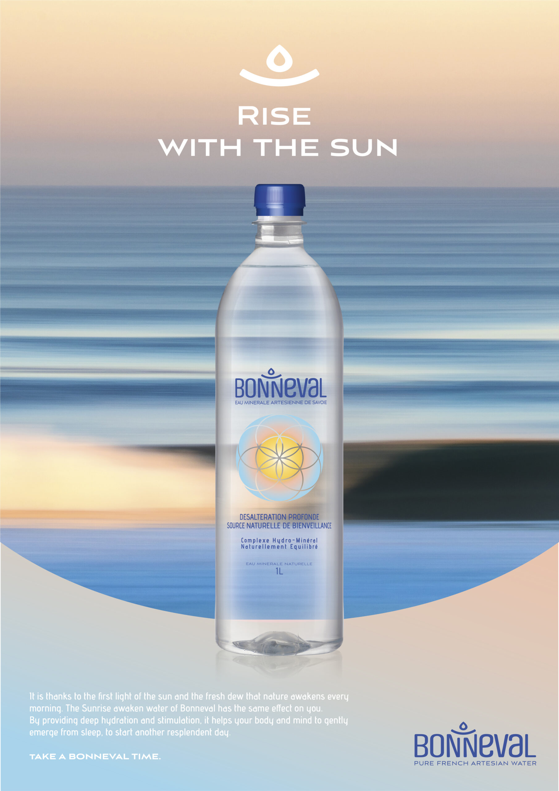 Annonce-presse en anglais pour la marque d'eau Bonneval. Visuel d'une bouteille d'eau sur fond de mer au lever du soleil.